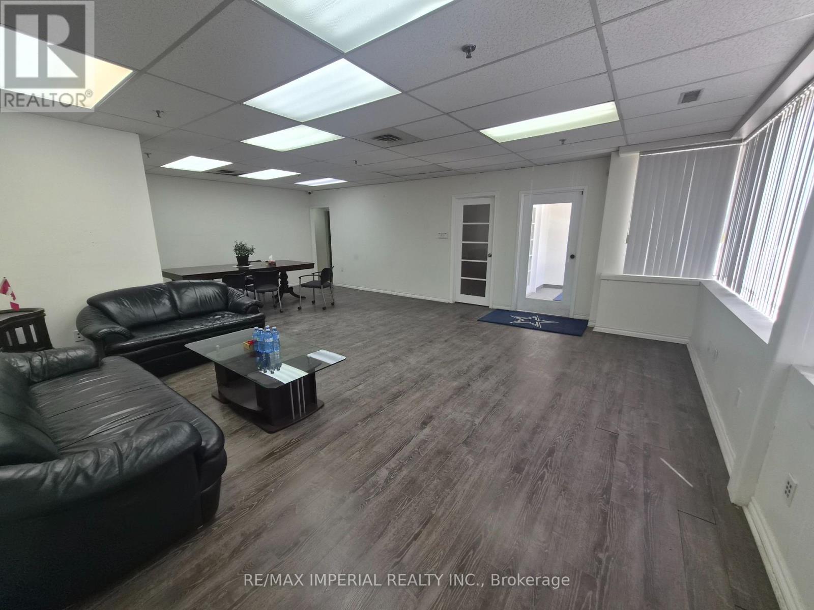 11 - 15 West Pearce Street, Richmond Hill, Ontario  L4B 1E3 - Photo 15 - N13449924