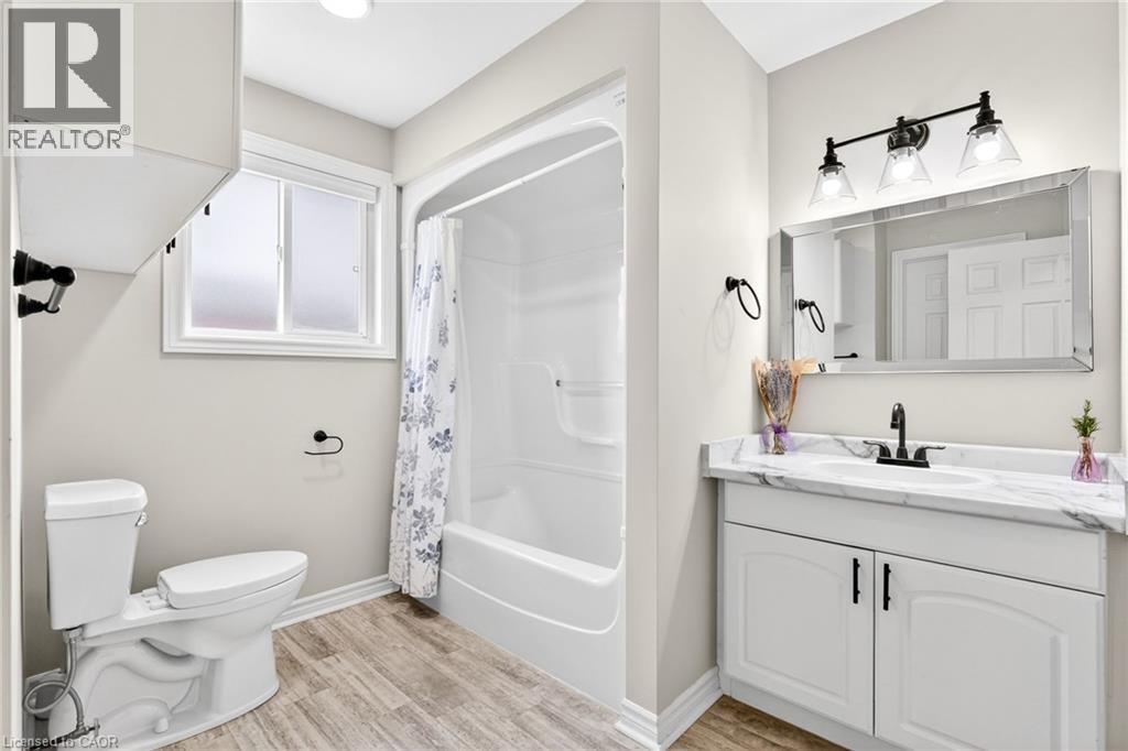 5524 Fraser Street, Niagara Falls, Ontario  L2E 3C9 - Photo 21 - 40839813