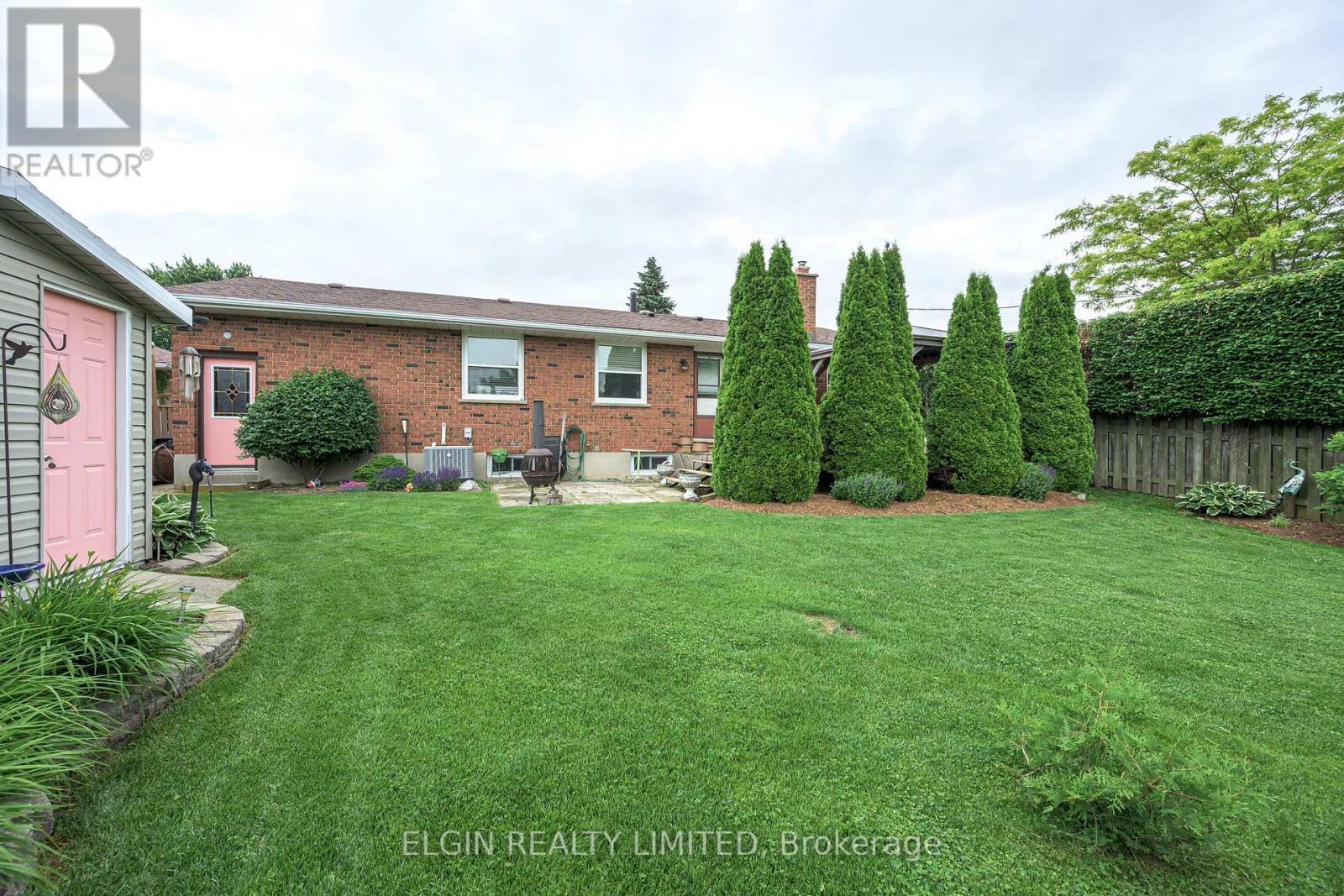 30 Erinlea Drive, St. Thomas, Ontario  N5R 5N8 - Photo 7 - X13449986