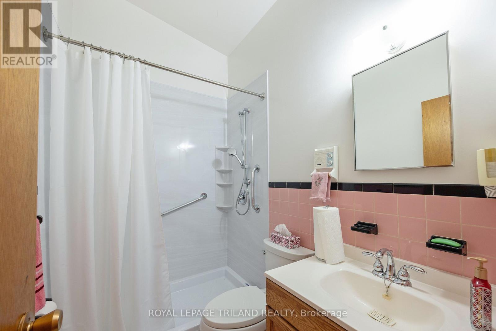 1568 Nairn Avenue, London East, Ontario  N5V 2P2 - Photo 16 - X13450134