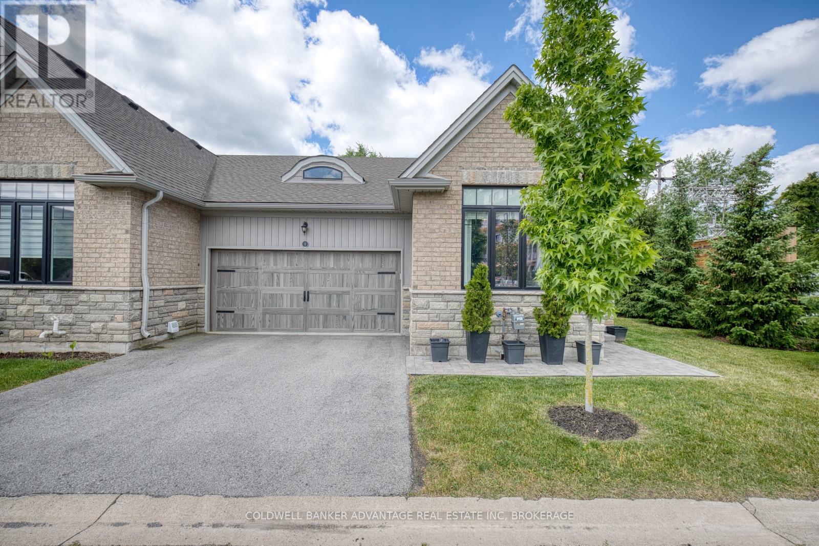 1 Borden Trail, Welland, Ontario L3C 0H1 - Photo 2 - X13450088