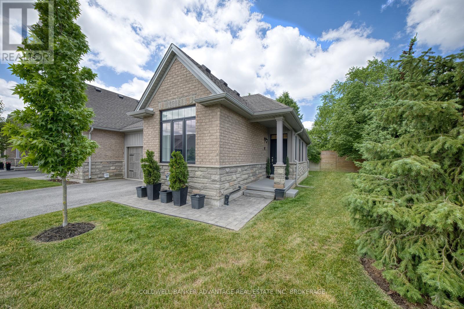 1 Borden Trail, Welland, Ontario L3C 0H1 - Photo 3 - X13450088