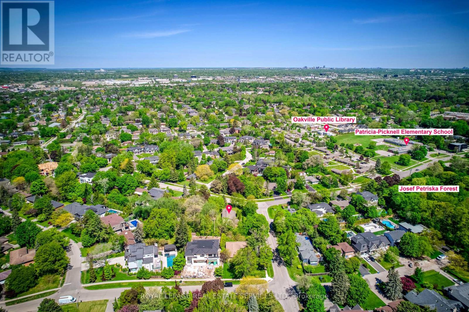 220 Woodhaven Park Drive, Oakville, Ontario  L6L 4K8 - Photo 15 - W13449632