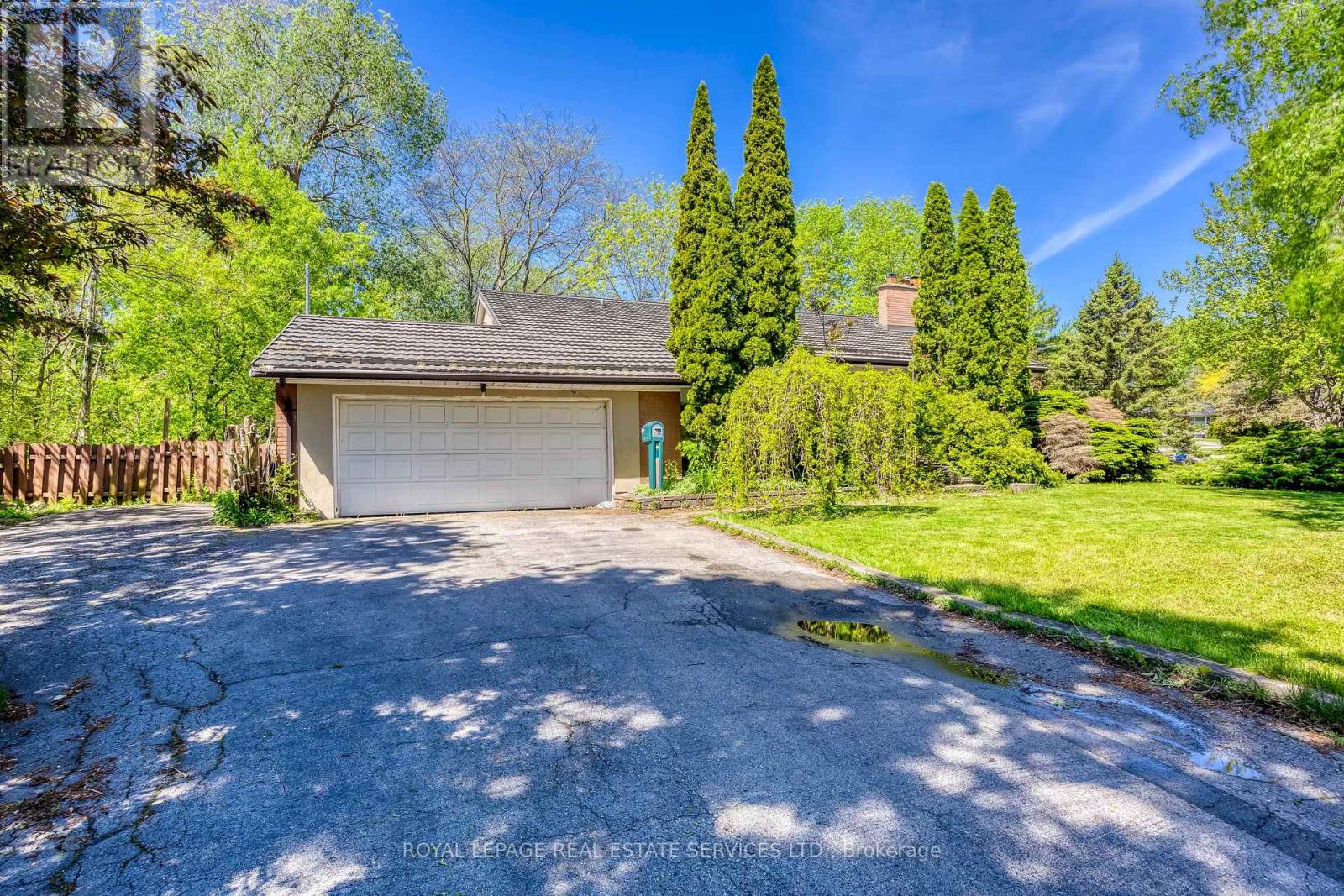 220 Woodhaven Park Drive, Oakville, Ontario  L6L 4K8 - Photo 16 - W13449632