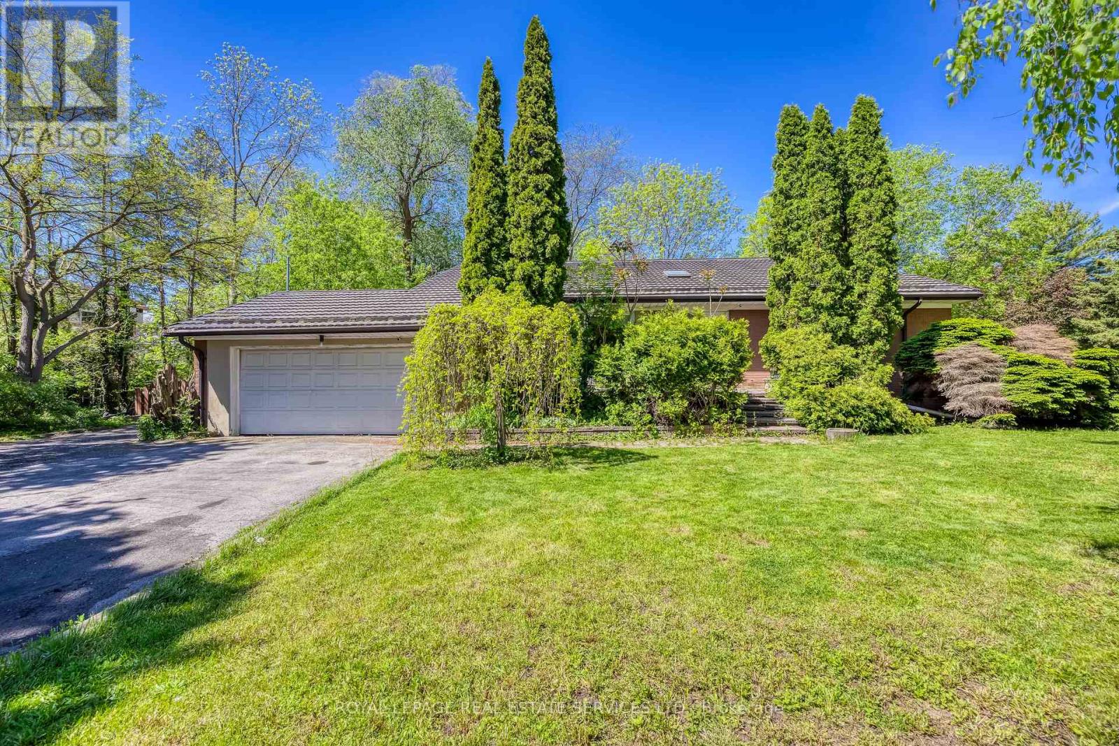220 Woodhaven Park Drive, Oakville, Ontario  L6L 4K8 - Photo 17 - W13449632