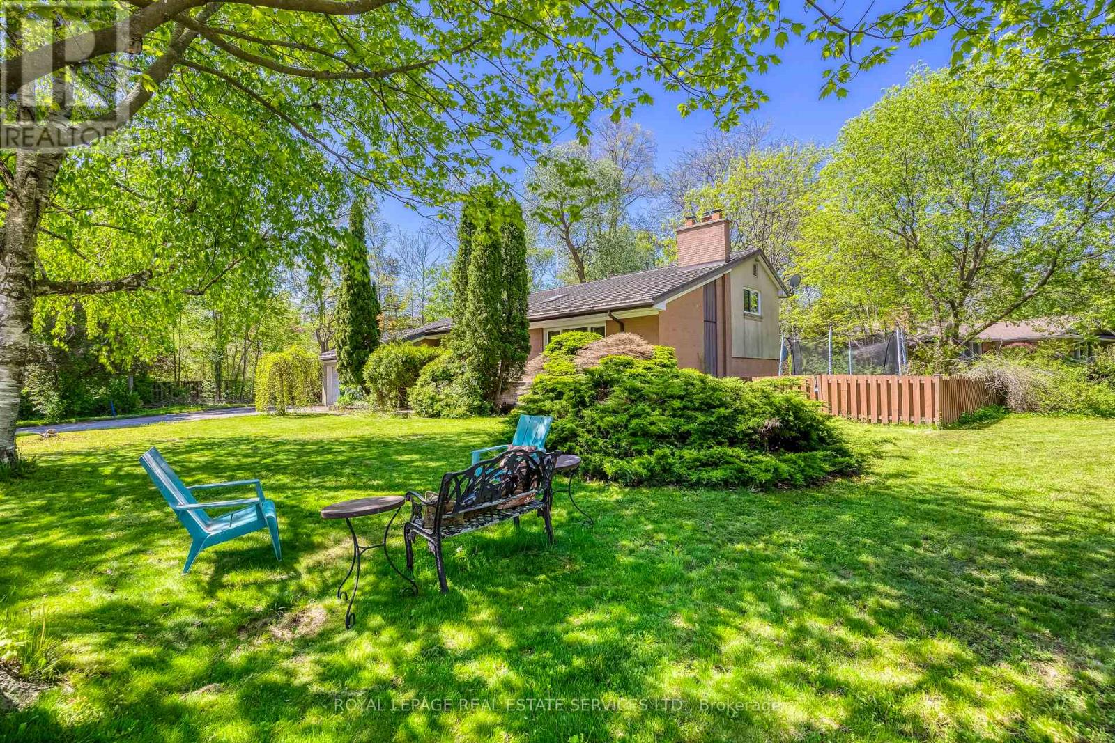 220 Woodhaven Park Drive, Oakville, Ontario  L6L 4K8 - Photo 18 - W13449632