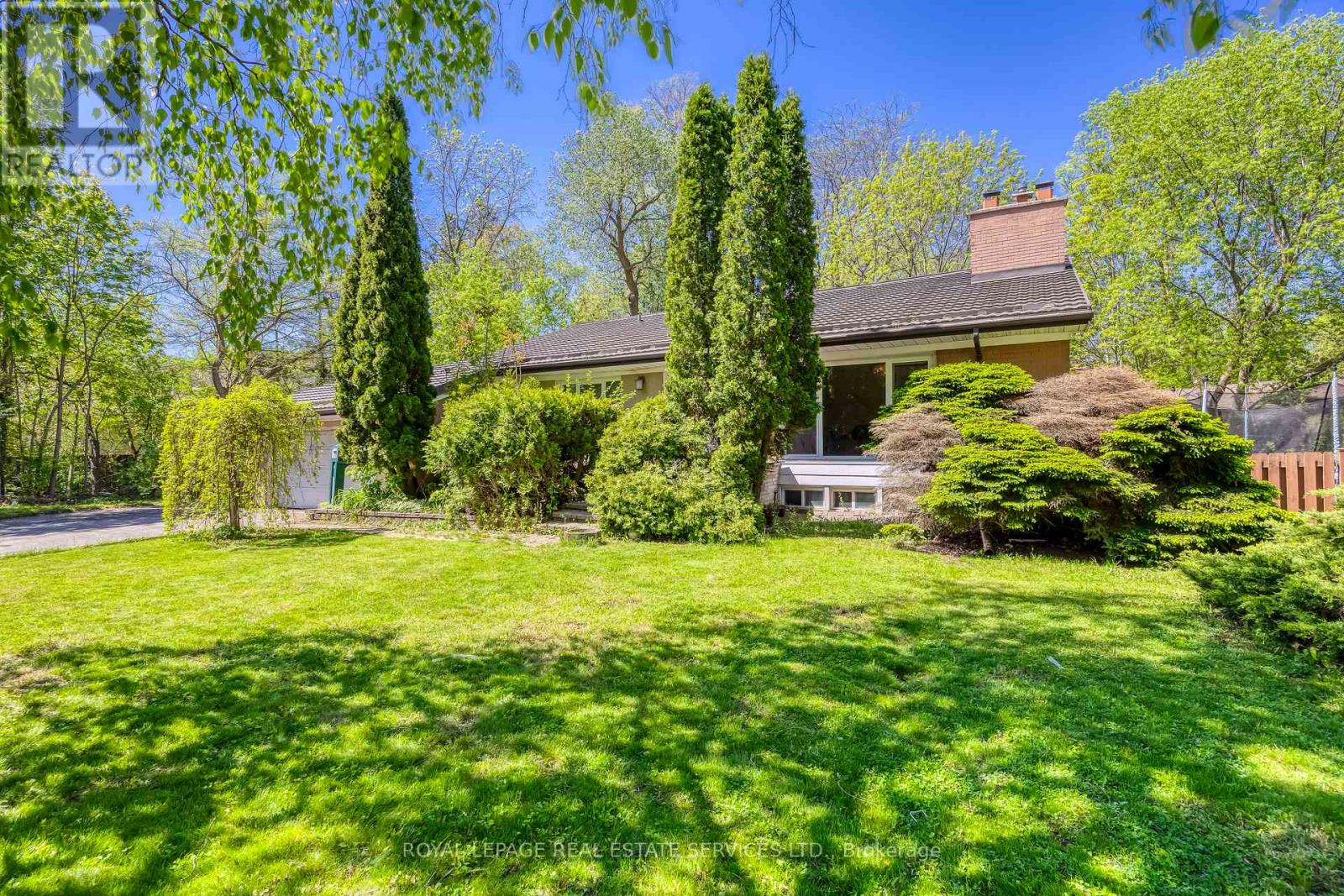 220 Woodhaven Park Drive, Oakville, Ontario  L6L 4K8 - Photo 19 - W13449632