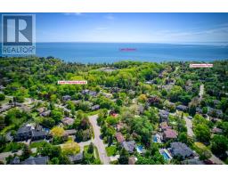 220 WOODHAVEN PARK DRIVE, Oakville, Ontario