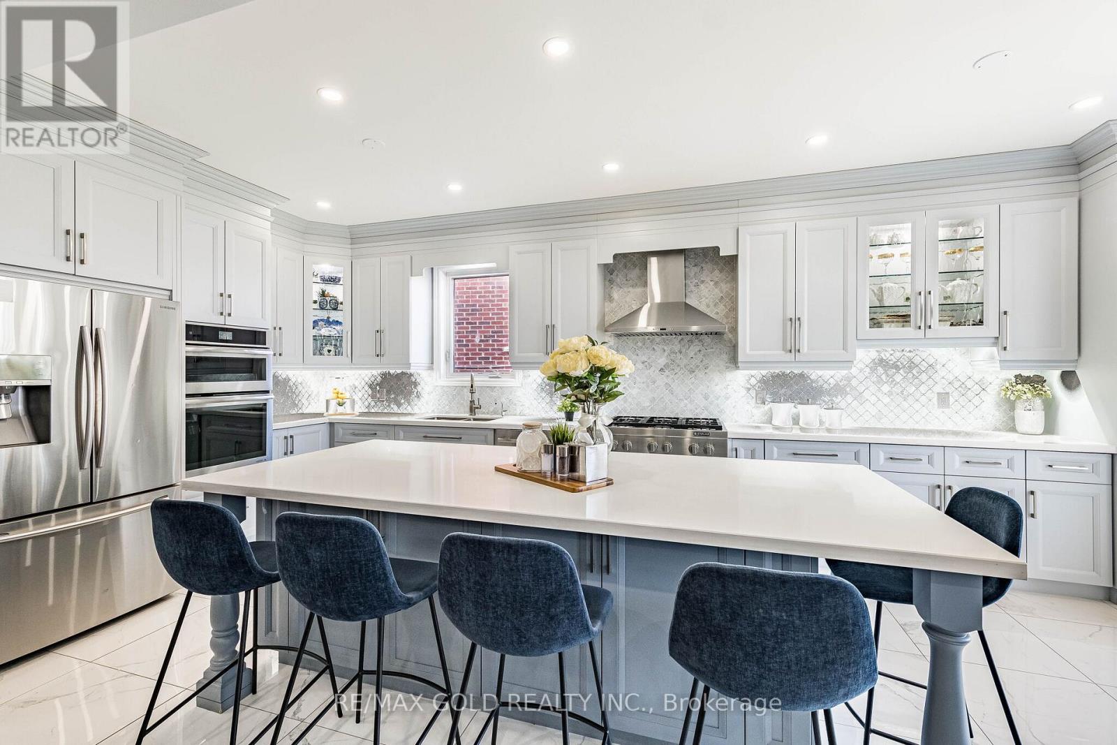 129 Bonnieglen Farm Boulevard, Caledon, Ontario  L7C 4B9 - Photo 15 - W13449720