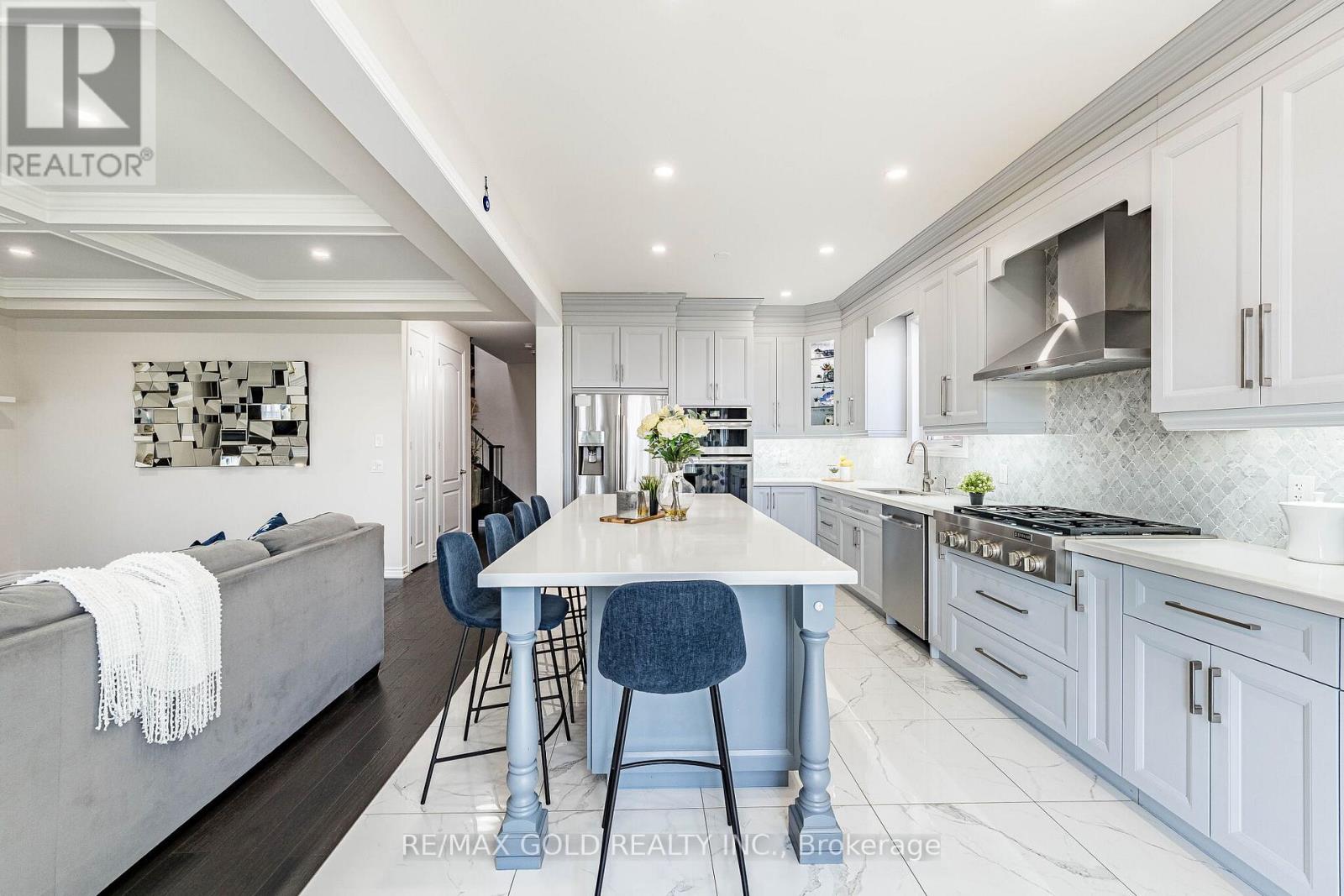 129 Bonnieglen Farm Boulevard, Caledon, Ontario  L7C 4B9 - Photo 16 - W13449720