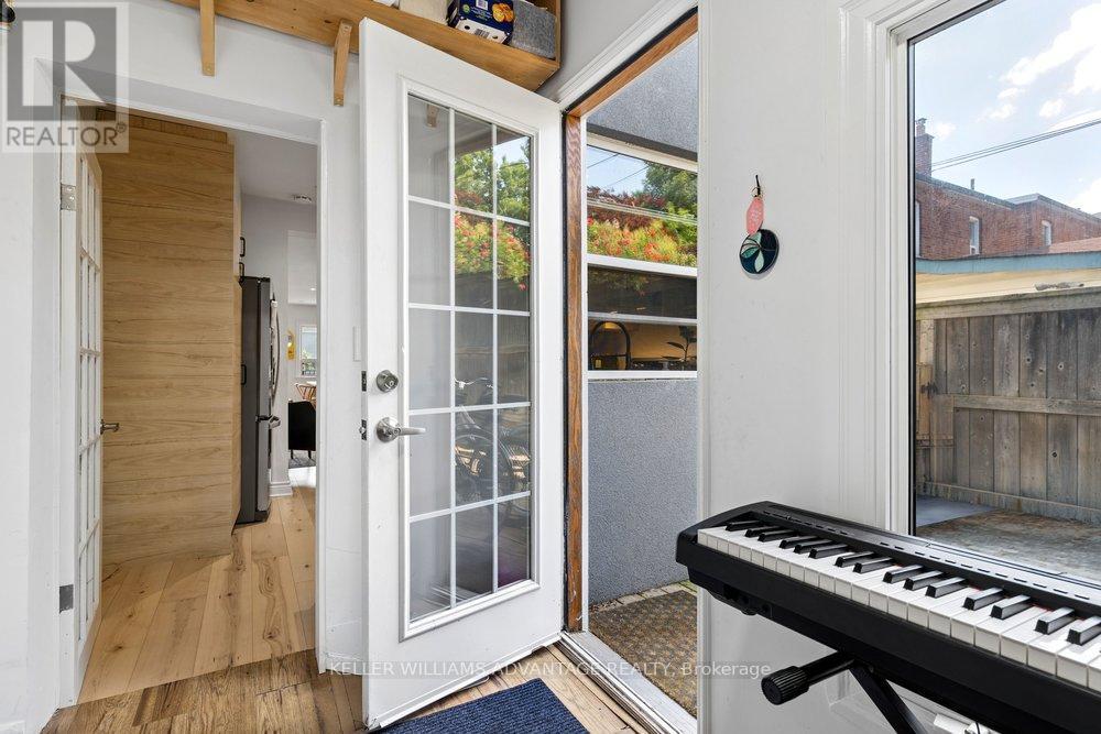 203 Blackthorn Avenue, Toronto, Ontario  M6N 3H7 - Photo 19 - W13449774