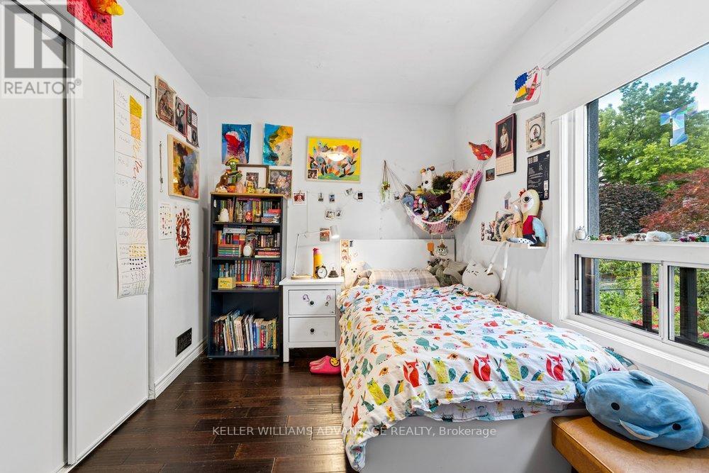 203 Blackthorn Avenue, Toronto, Ontario  M6N 3H7 - Photo 23 - W13449774
