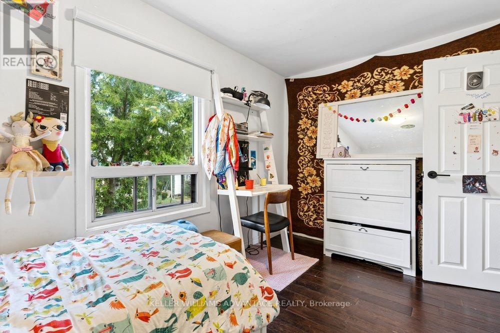 203 Blackthorn Avenue, Toronto, Ontario  M6N 3H7 - Photo 24 - W13449774