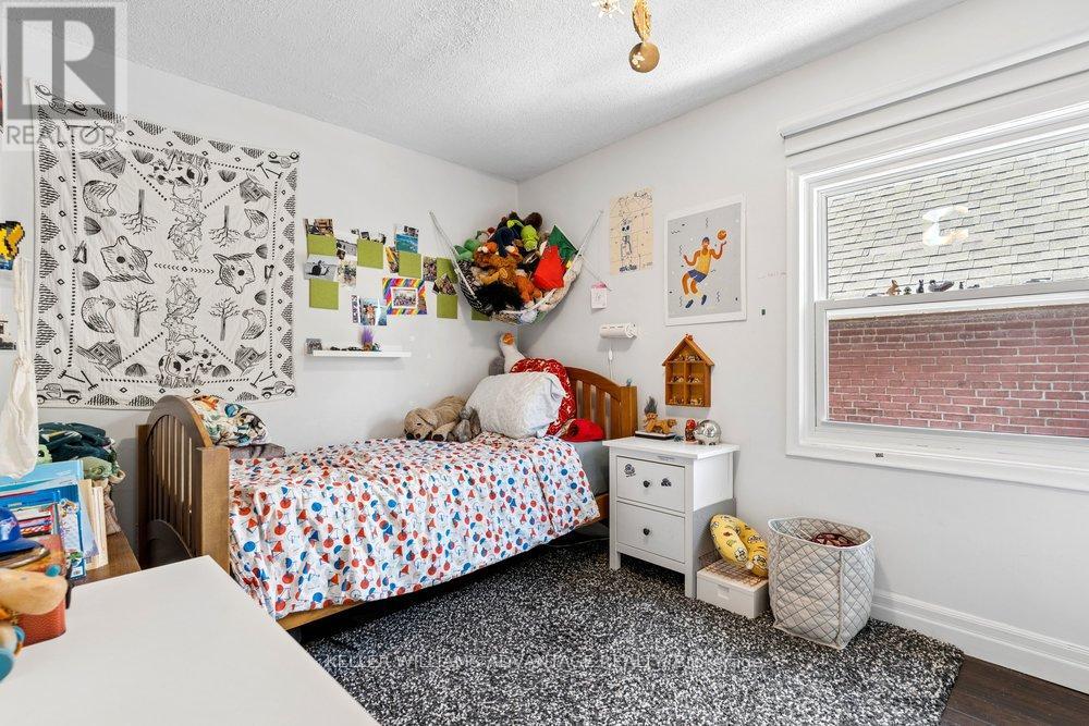 203 Blackthorn Avenue, Toronto, Ontario  M6N 3H7 - Photo 28 - W13449774