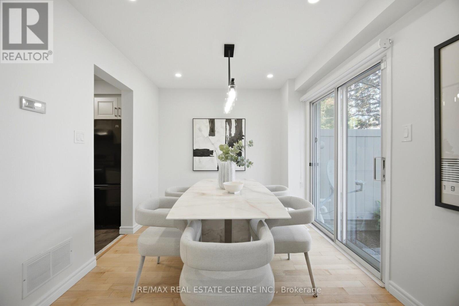 37 - 35 Ceremonial Drive, Mississauga, Ontario  L5R 3G6 - Photo 11 - W13449820