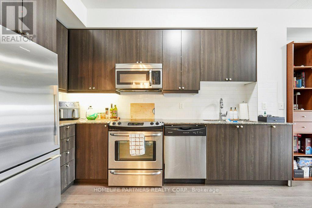 601 - 35 Fontenay Court, Toronto, Ontario  M9A 0E2 - Photo 5 - W13449828