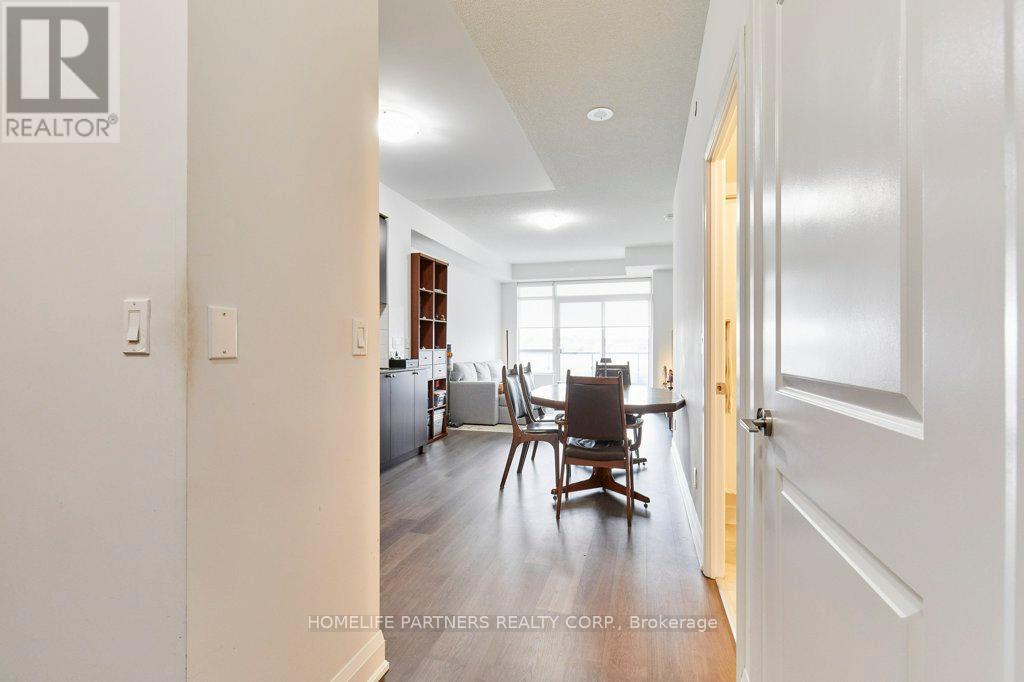 601 - 35 Fontenay Court, Toronto, Ontario  M9A 0E2 - Photo 6 - W13449828