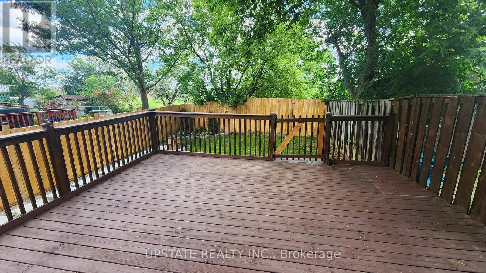 217 Kingswood Drive, Brampton, Ontario  L6V 3B2 - Photo 4 - W13449832