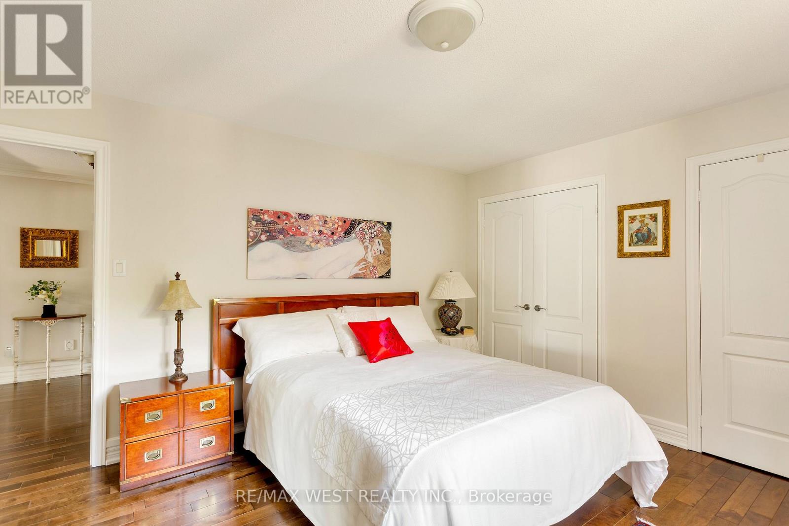 3338 Fox Run Circle, Oakville, Ontario  L6L 6W4 - Photo 21 - W13449834