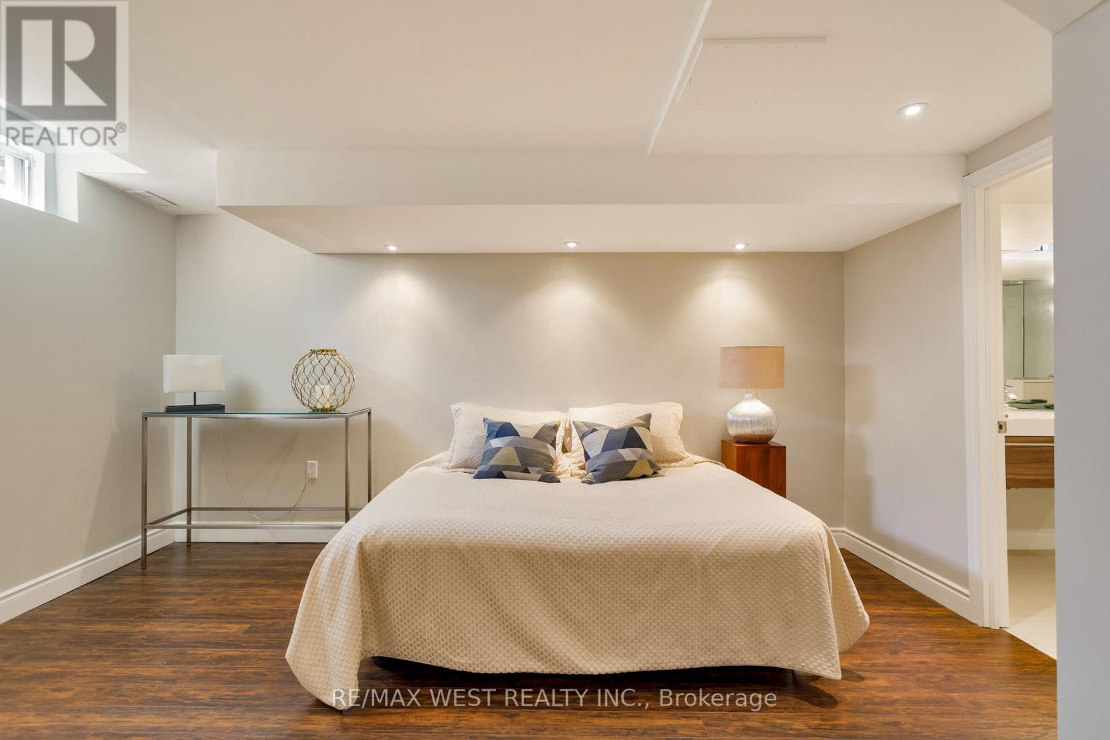 3338 Fox Run Circle, Oakville, Ontario  L6L 6W4 - Photo 35 - W13449834