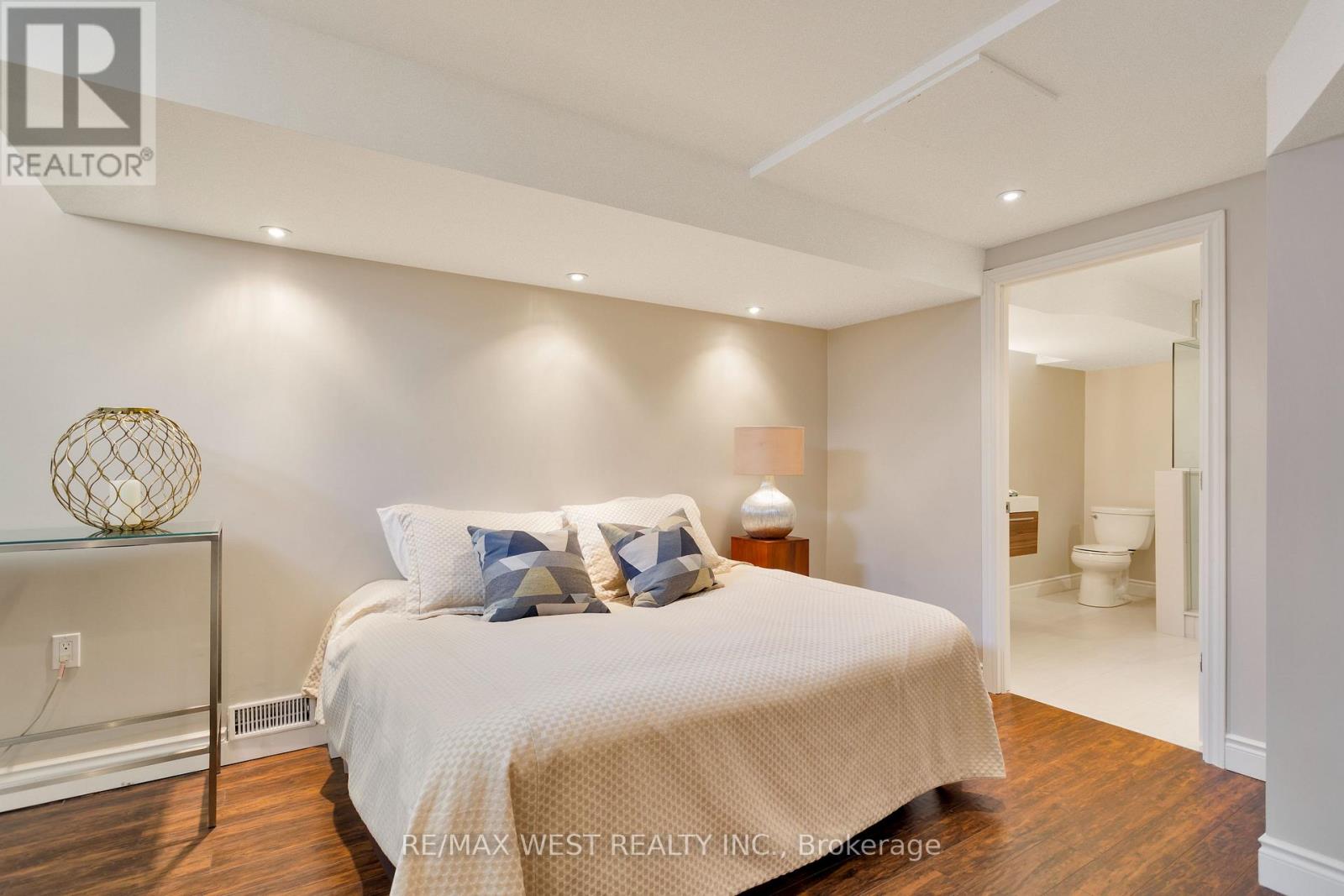3338 Fox Run Circle, Oakville, Ontario  L6L 6W4 - Photo 36 - W13449834