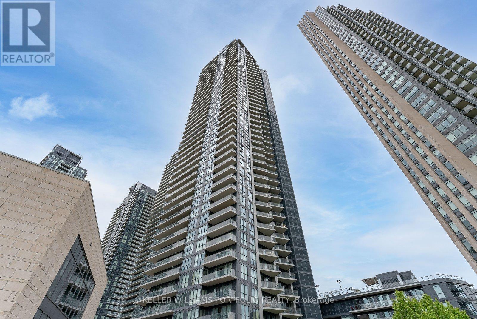 524 - 10 PARK LAWN ROAD, Toronto, Ontario