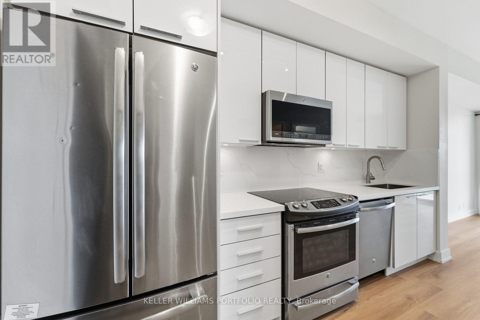 524 - 10 Park Lawn Road, Toronto, Ontario  M8V 0H9 - Photo 4 - W13449846