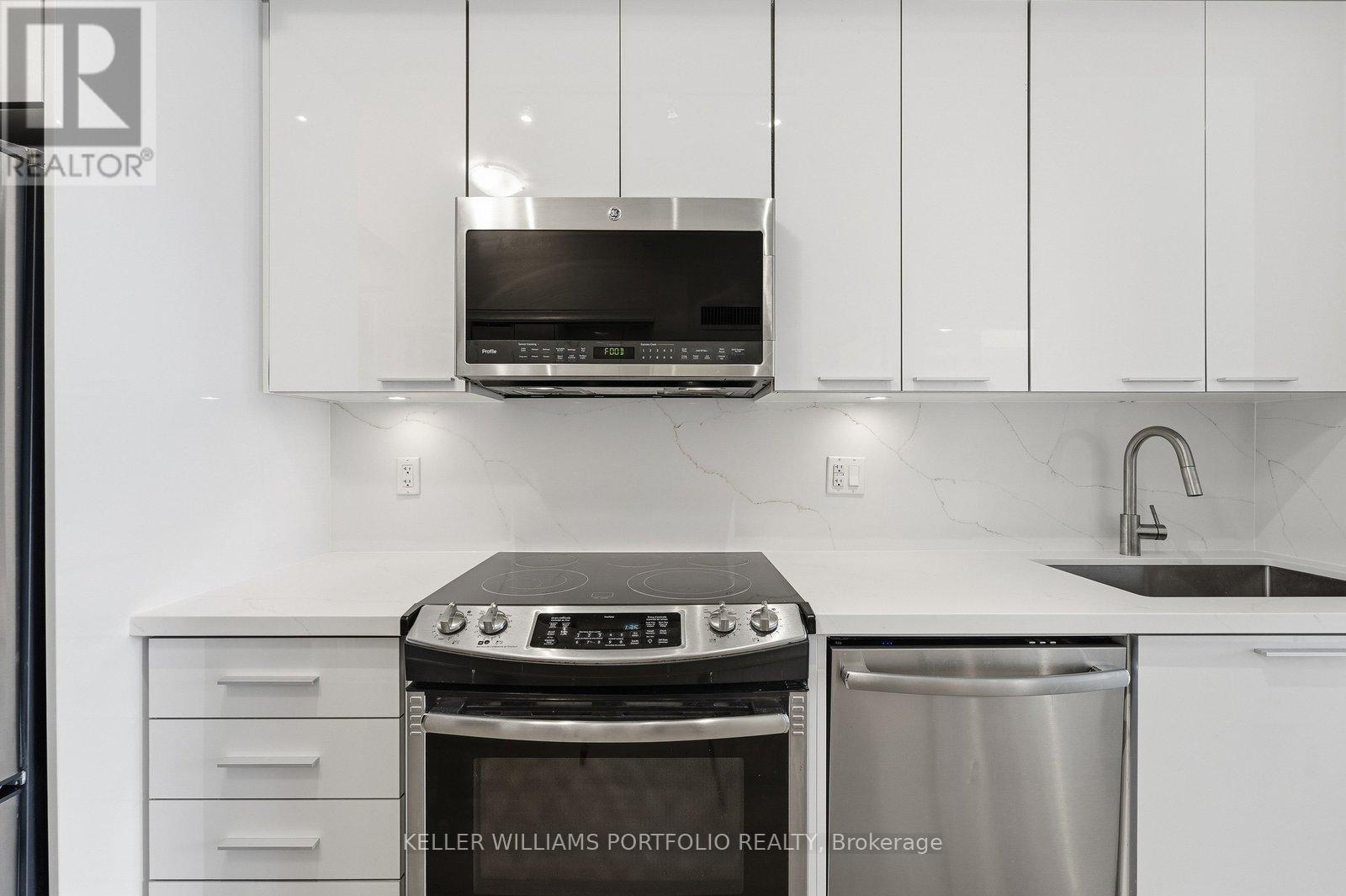 524 - 10 Park Lawn Road, Toronto, Ontario  M8V 0H9 - Photo 5 - W13449846