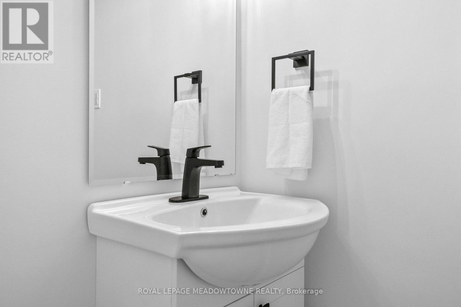 58 Dawson Crescent, Milton, Ontario  L9T 5H9 - Photo 30 - W13449858