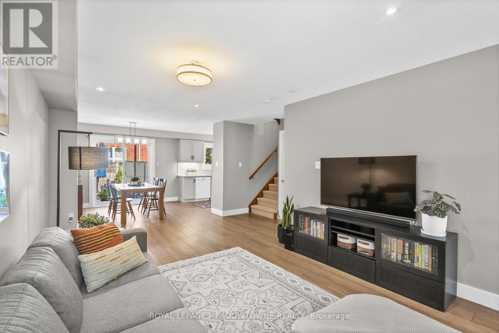 58 Dawson Crescent, Milton, Ontario  L9T 5H9 - Photo 6 - W13449858