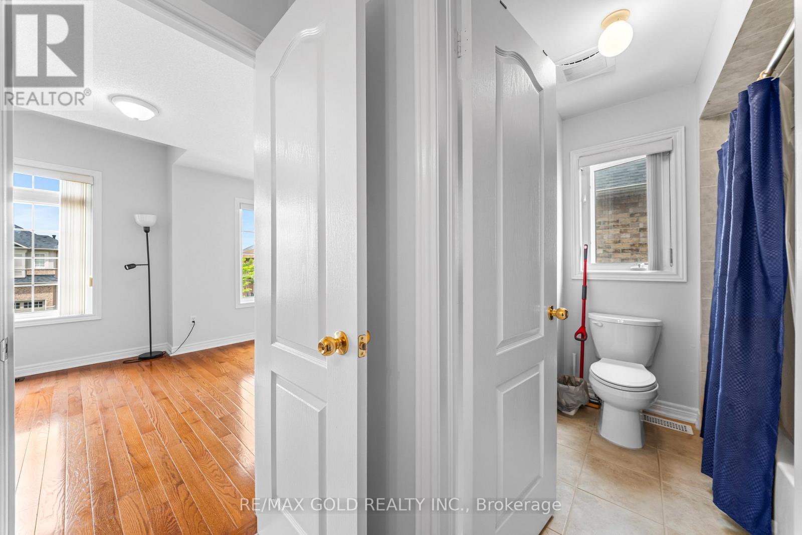 14 Dovehaven Crescent, Brampton, Ontario  L6P 2H7 - Photo 37 - W13449882