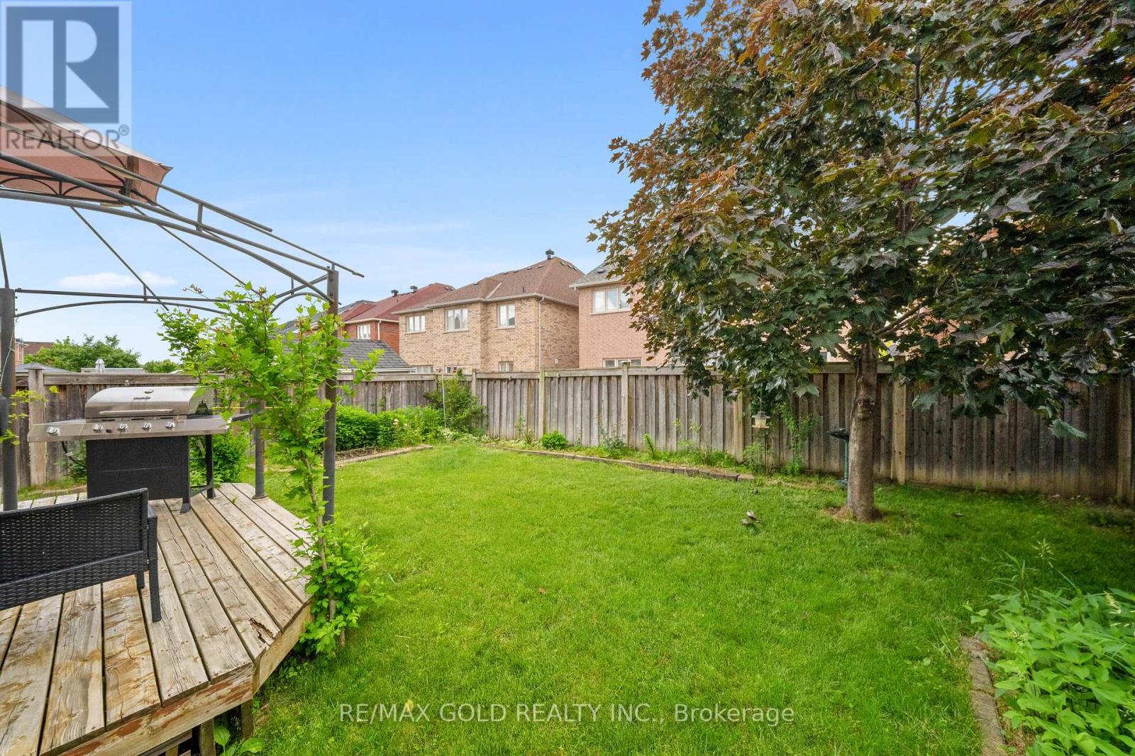 14 Dovehaven Crescent, Brampton, Ontario  L6P 2H7 - Photo 49 - W13449882