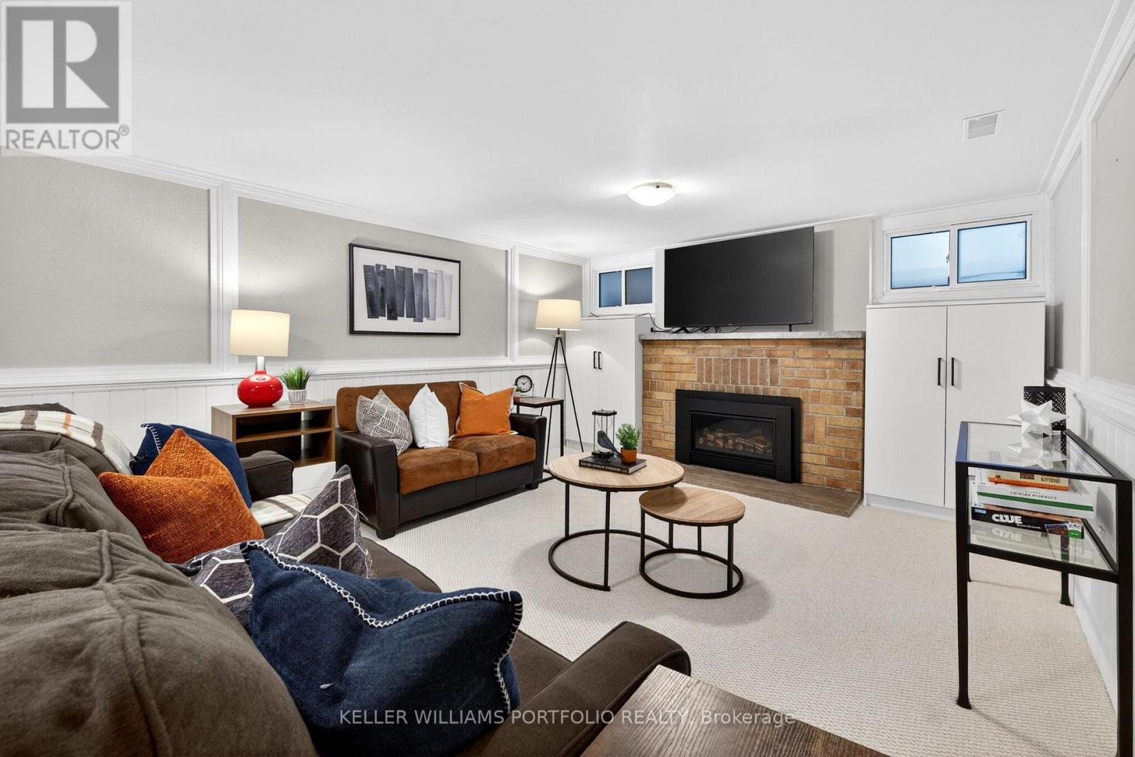 12 Glenaden Avenue E, Toronto, Ontario  M8Y 2L3 - Photo 31 - W13449916