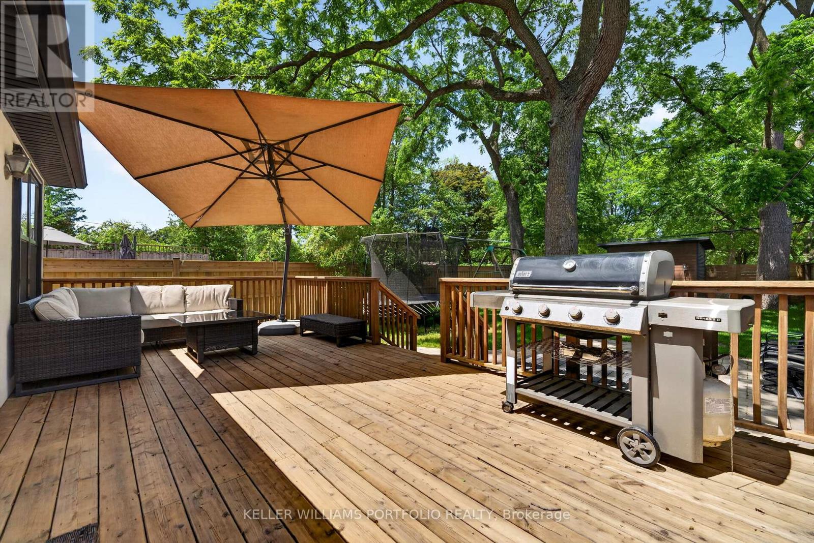 12 Glenaden Avenue E, Toronto, Ontario  M8Y 2L3 - Photo 35 - W13449916