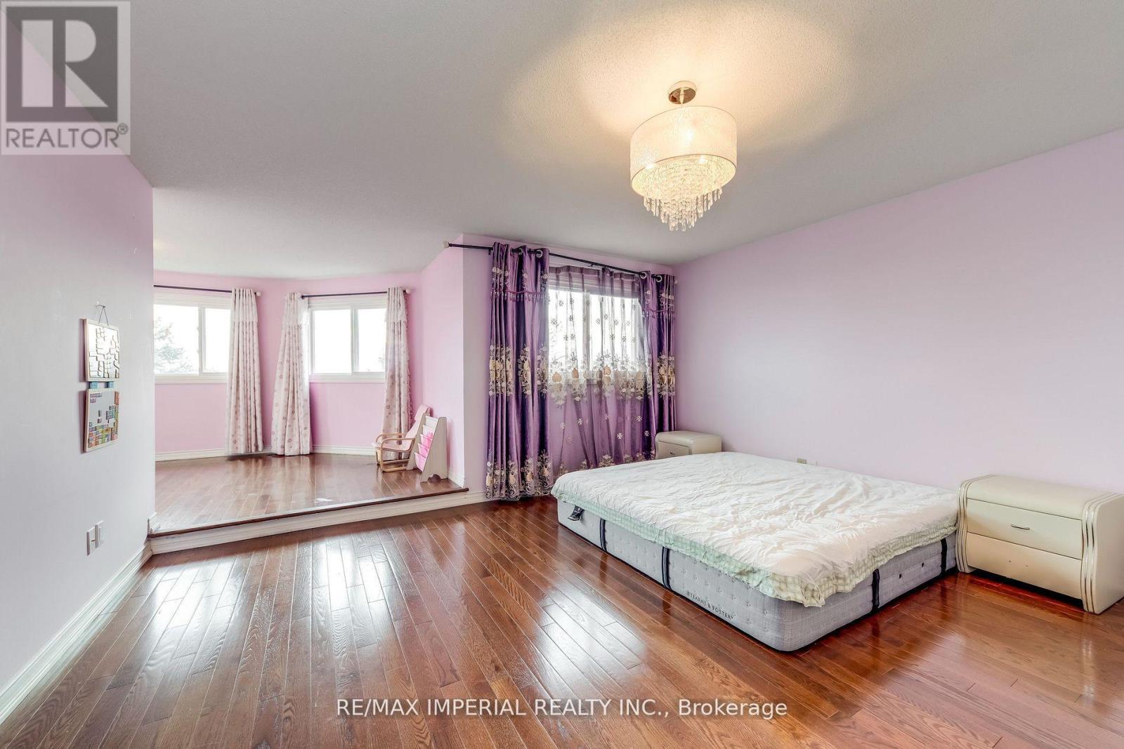 2800 Huntingdon Trail S, Oakville, Ontario  L6J 6Y4 - Photo 18 - W13449930