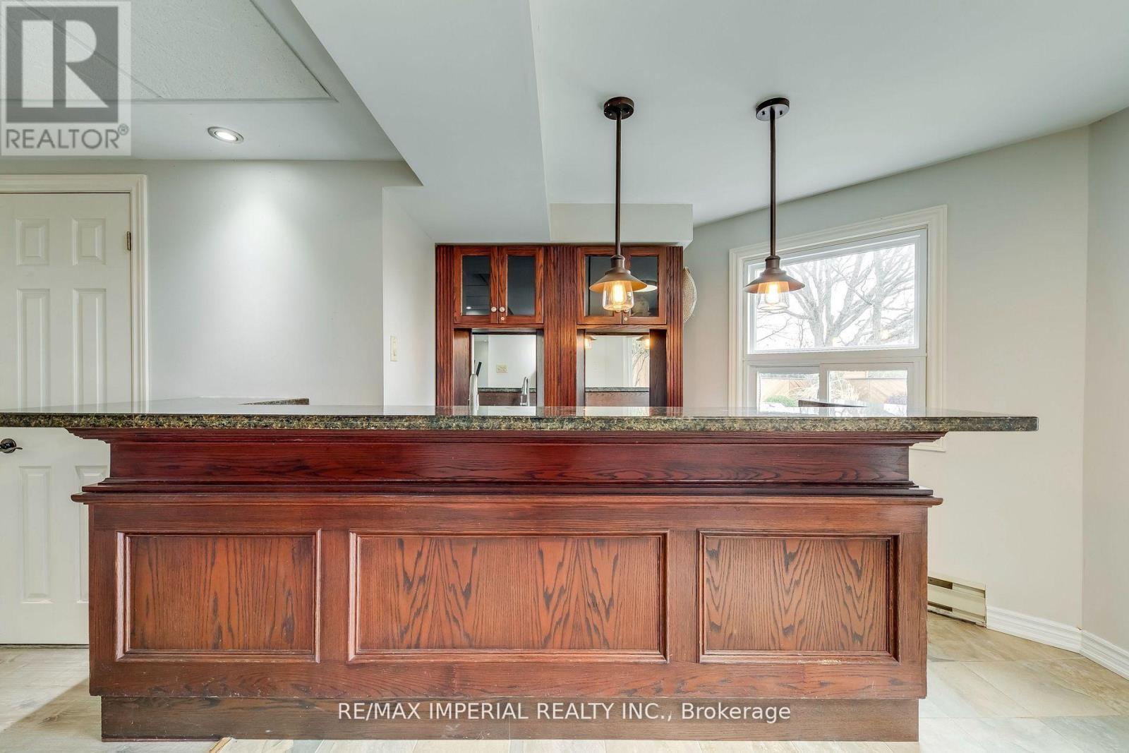 2800 Huntingdon Trail S, Oakville, Ontario  L6J 6Y4 - Photo 23 - W13449930