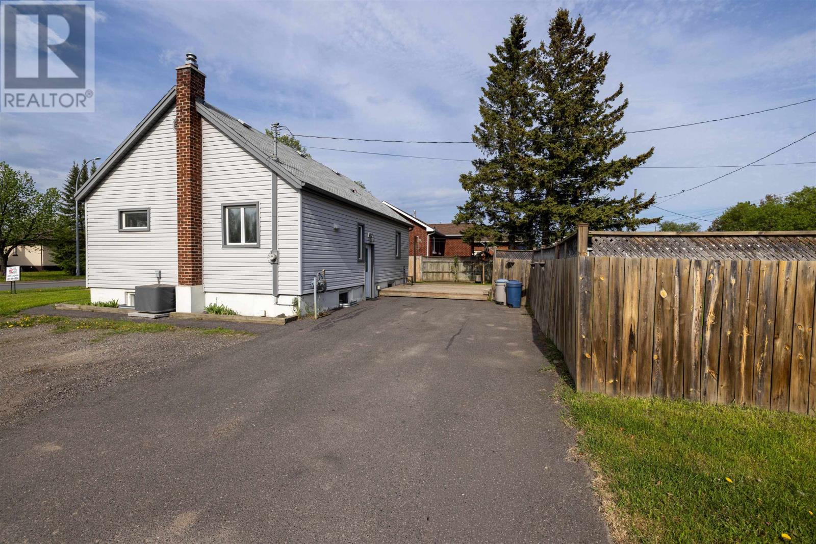 1418 Frederica St. W, Thunder Bay, Ontario  P7E 3Y8 - Photo 38 - TB2601530