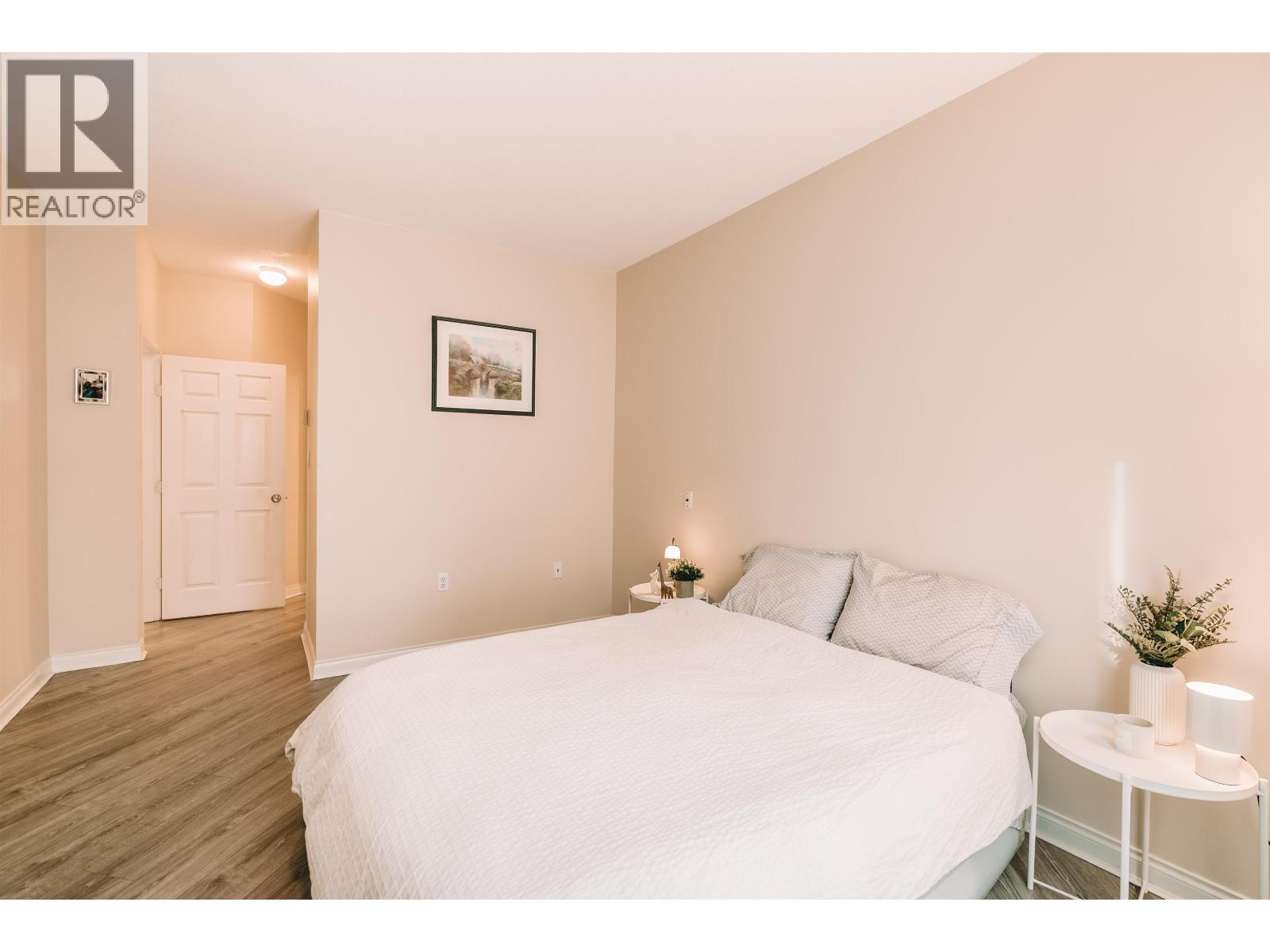 402 2995 Princess Crescent, Coquitlam, British Columbia  V3B 7N1 - Photo 12 - R3136332