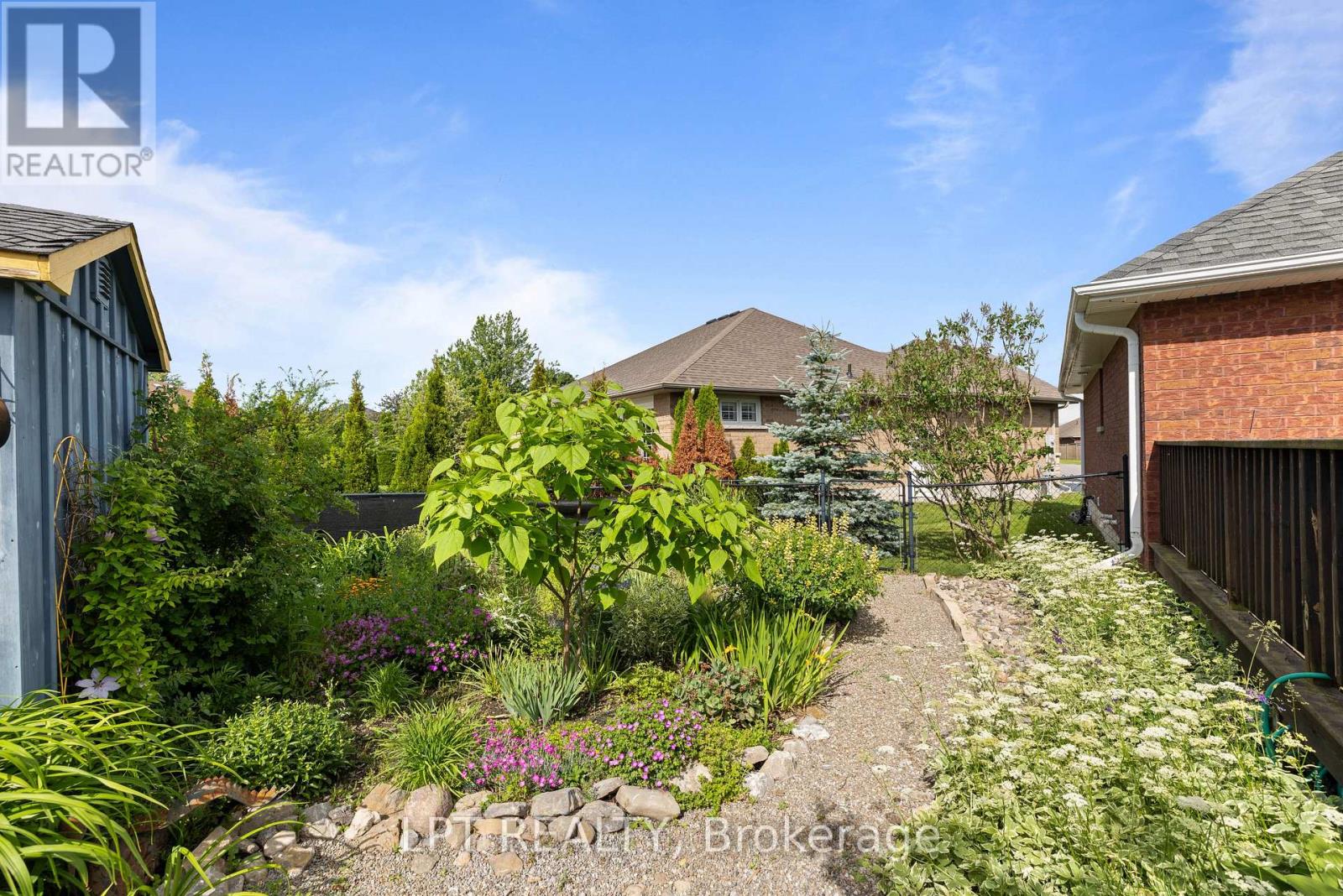 40 Gee Crescent, Kawartha Lakes, Ontario  K9V 0G9 - Photo 34 - X13449578