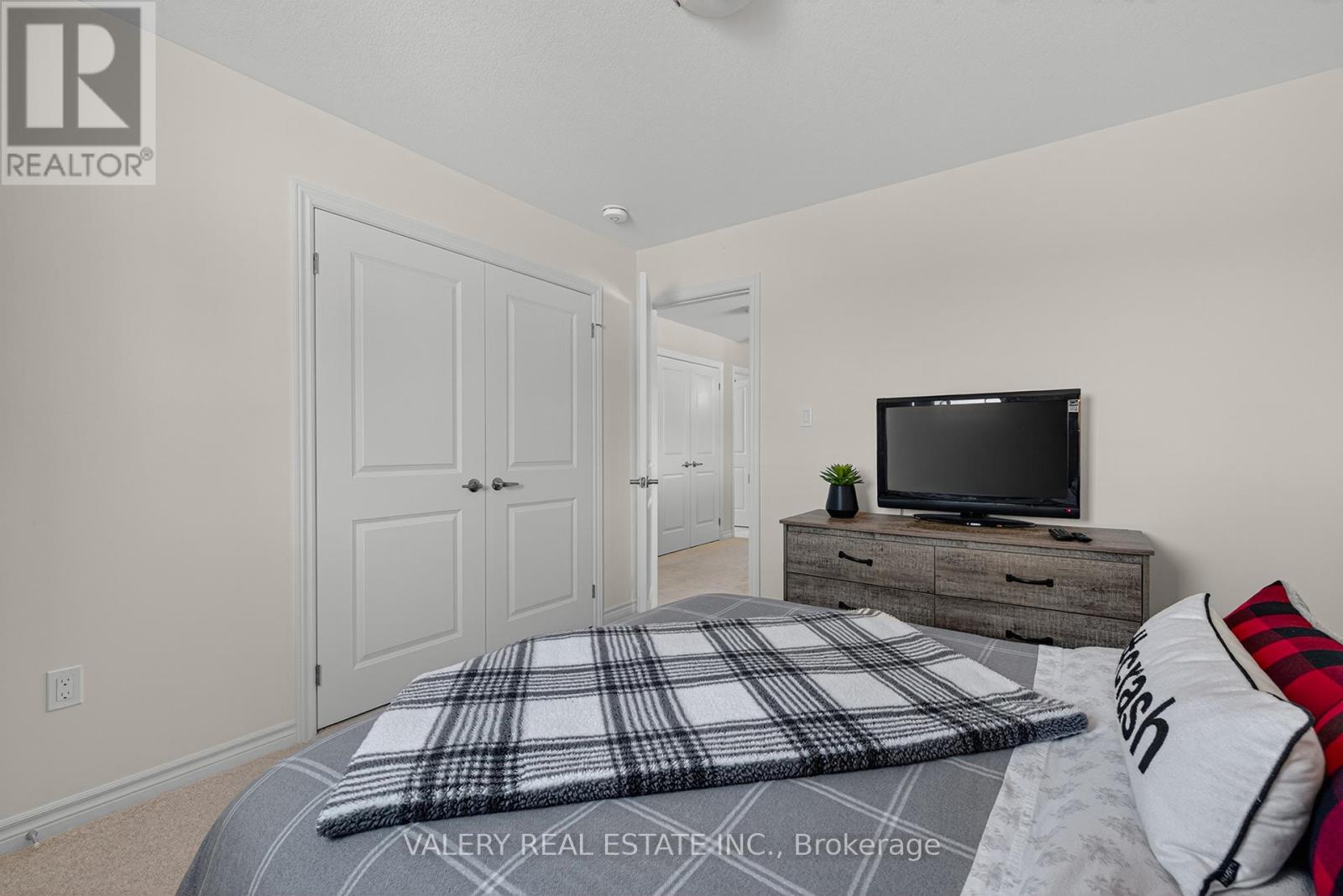 109 Ballantyne Avenue, North Perth, Ontario  N0G 1B0 - Photo 23 - X13449732