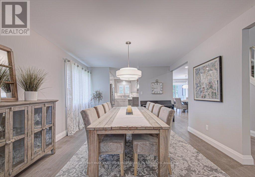 387 Stillmeadow Circle, Waterloo, Ontario  N2L 5M1 - Photo 15 - X13449772