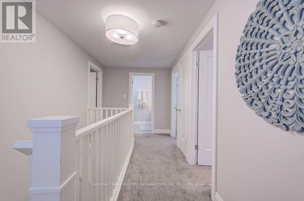 387 Stillmeadow Circle, Waterloo, Ontario  N2L 5M1 - Photo 23 - X13449772
