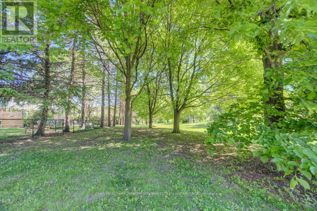 387 Stillmeadow Circle, Waterloo, Ontario  N2L 5M1 - Photo 46 - X13449772