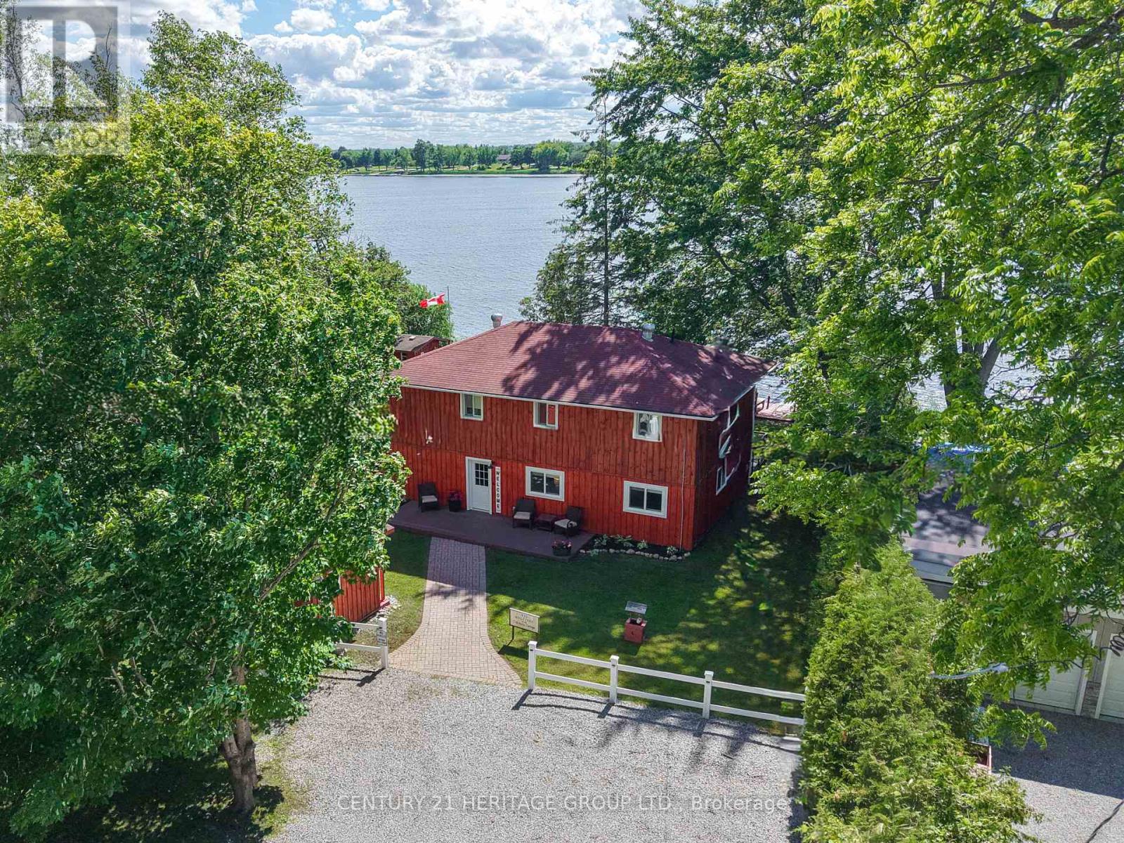 133 OAKDENE CRESCENT, Kawartha Lakes, Ontario