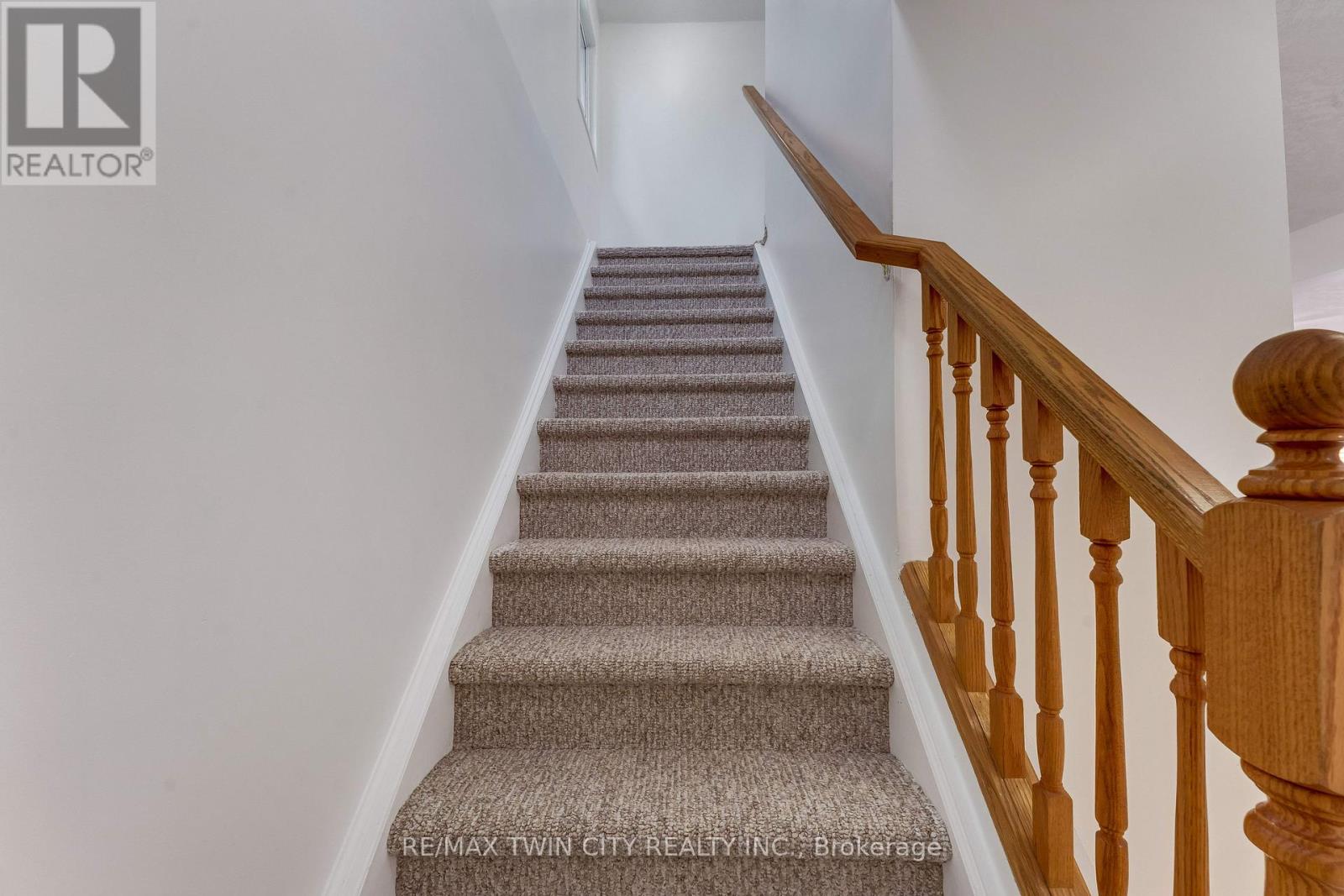 359 Highbrook Crescent, Kitchener, Ontario  N2E 3P5 - Photo 13 - X13449852