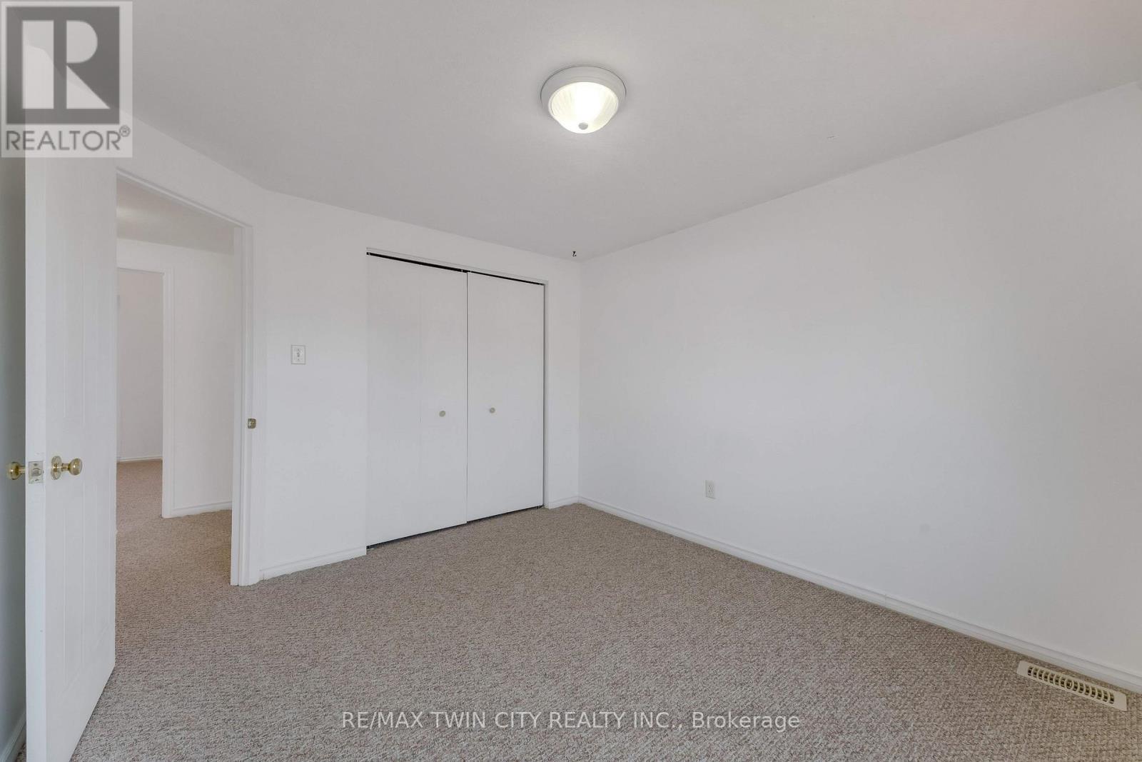 359 Highbrook Crescent, Kitchener, Ontario  N2E 3P5 - Photo 23 - X13449852