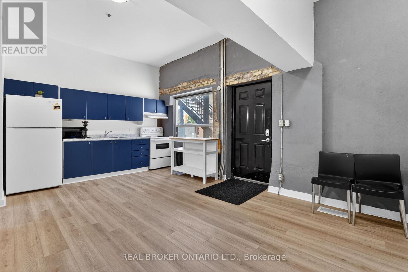 9 - 12 Bridgeport Road E, Waterloo, Ontario  N2J 2J3 - Photo 6 - X13449876
