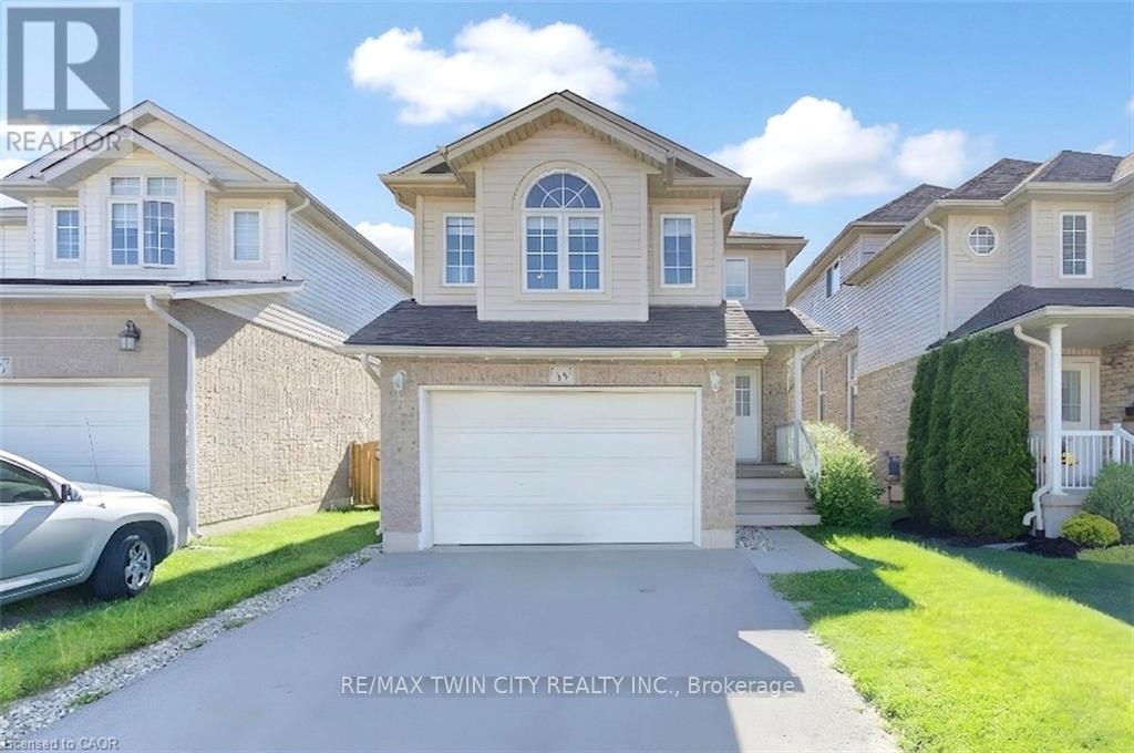 39 CHANTILLY STREET, Kitchener, Ontario