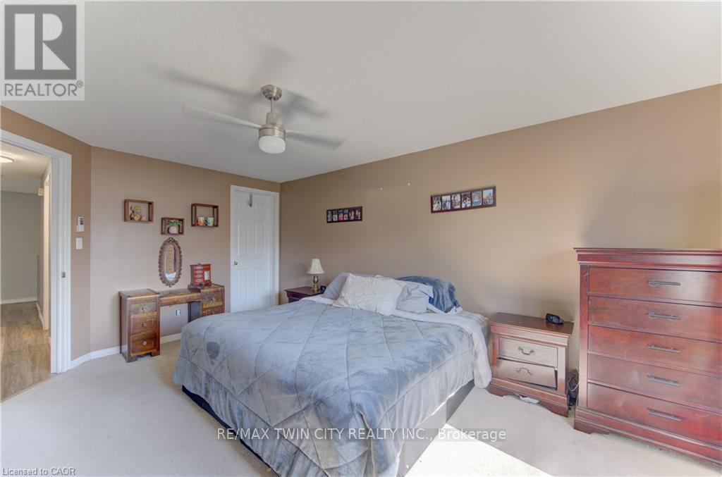 39 Chantilly Street, Kitchener, Ontario  N2R 1V7 - Photo 24 - X13449920