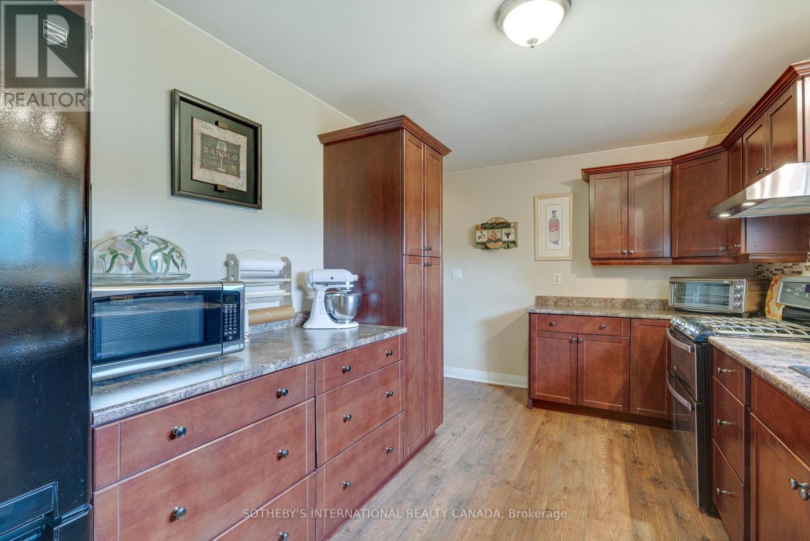 202 Hunter Road, Niagara-On-The-Lake, Ontario  L0S 1J0 - Photo 11 - X13449964
